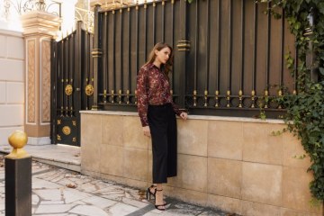 Παντελόνι μαύρο άνετο με κουμπί - 