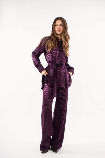 Σετ με διακριτικό μοτίβο σκούρο μωβ