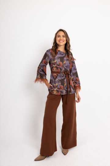 Μπλούζα άνετη με σχέδια από λαχούρια και πούπουλα στα μανίκια σκούρο γκρι - 