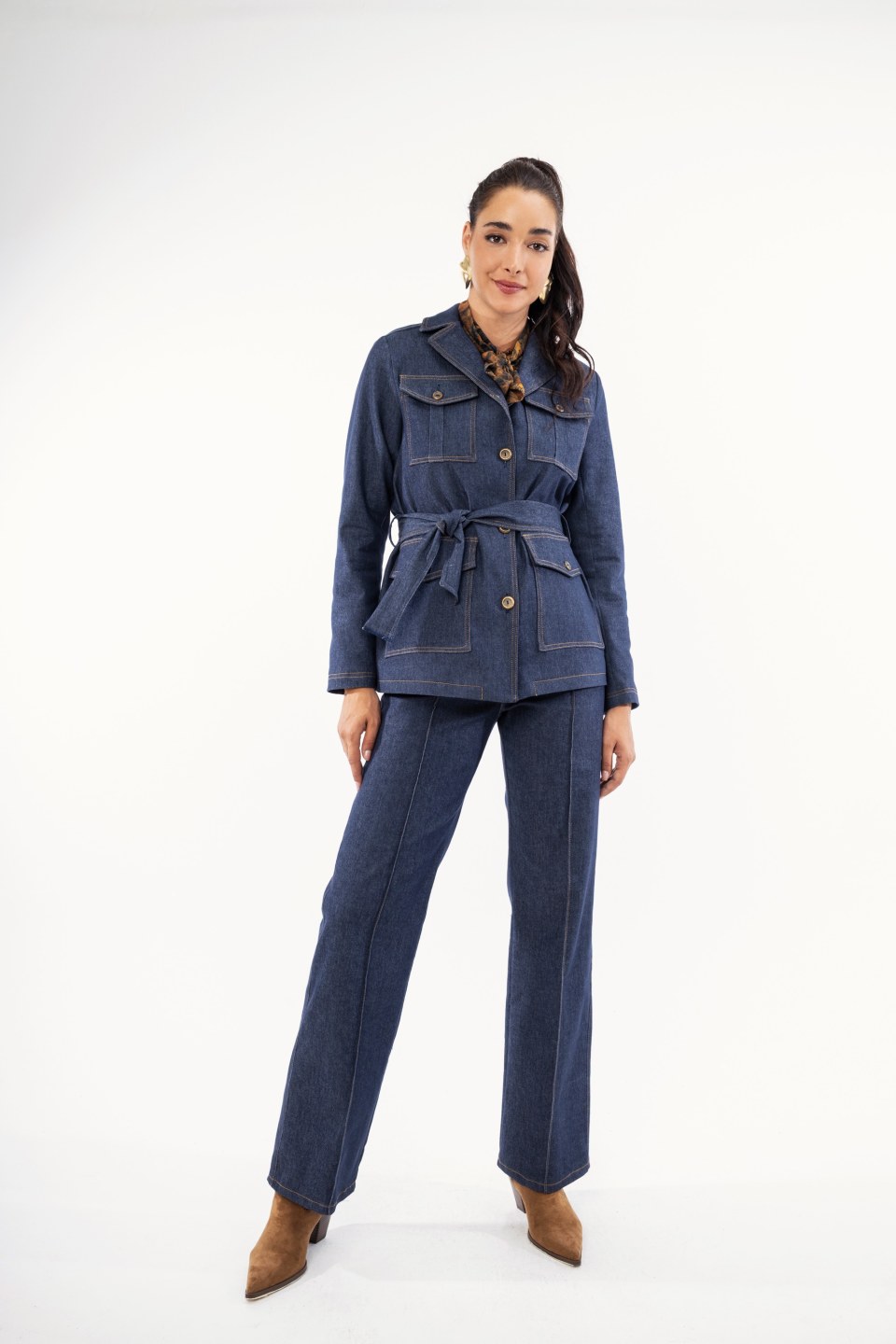 Τζάκετ Τζιν με τσέπες και ζώνη