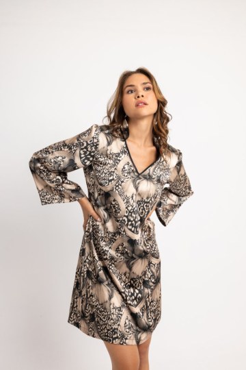 Φόρεμα midi με λαιμόκοψη V εμπριμέ - 