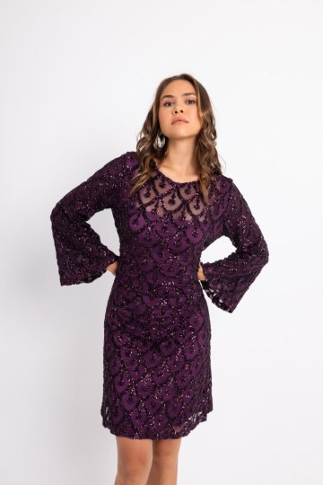 Φόρεμα midi παγιέτα με ιδιαίτερο μοτίβο και μανίκι καμπάνα magenta - 