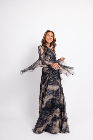 Φόρεμα maxi κρουαζέ με χρυσές λεπτομέρειες εμπριμέ μαύρο - 