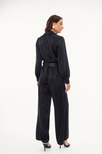 Ολόσωμη σατέν φόρμα με ζώνη μαύρη - 