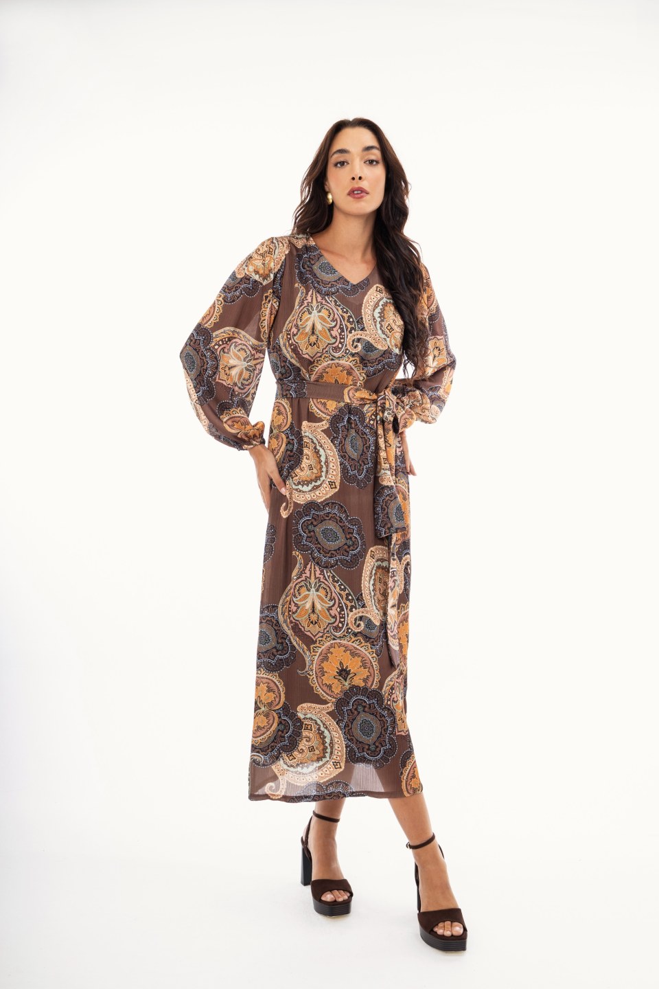 Φόρεμα maxi με ζώνη στη μέση εμπριμέ καφέ