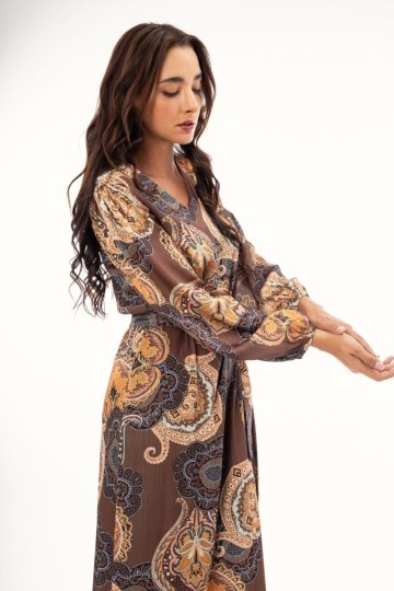 Φόρεμα maxi με ζώνη στη μέση εμπριμέ καφέ - 