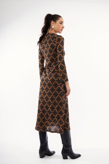 Φόρεμα καφέ midi εμπριμέ  - 