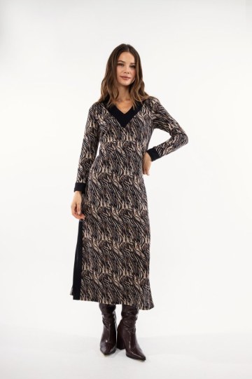 Φόρεμα καφέ midi εμπριμέ  - 