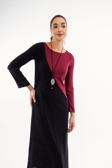 Φόρεμα μαύρο midi με δίχρωμο σχέδιο - 