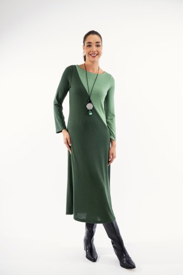 Φόρεμα χακί midi με δίχρωμο σχέδιο