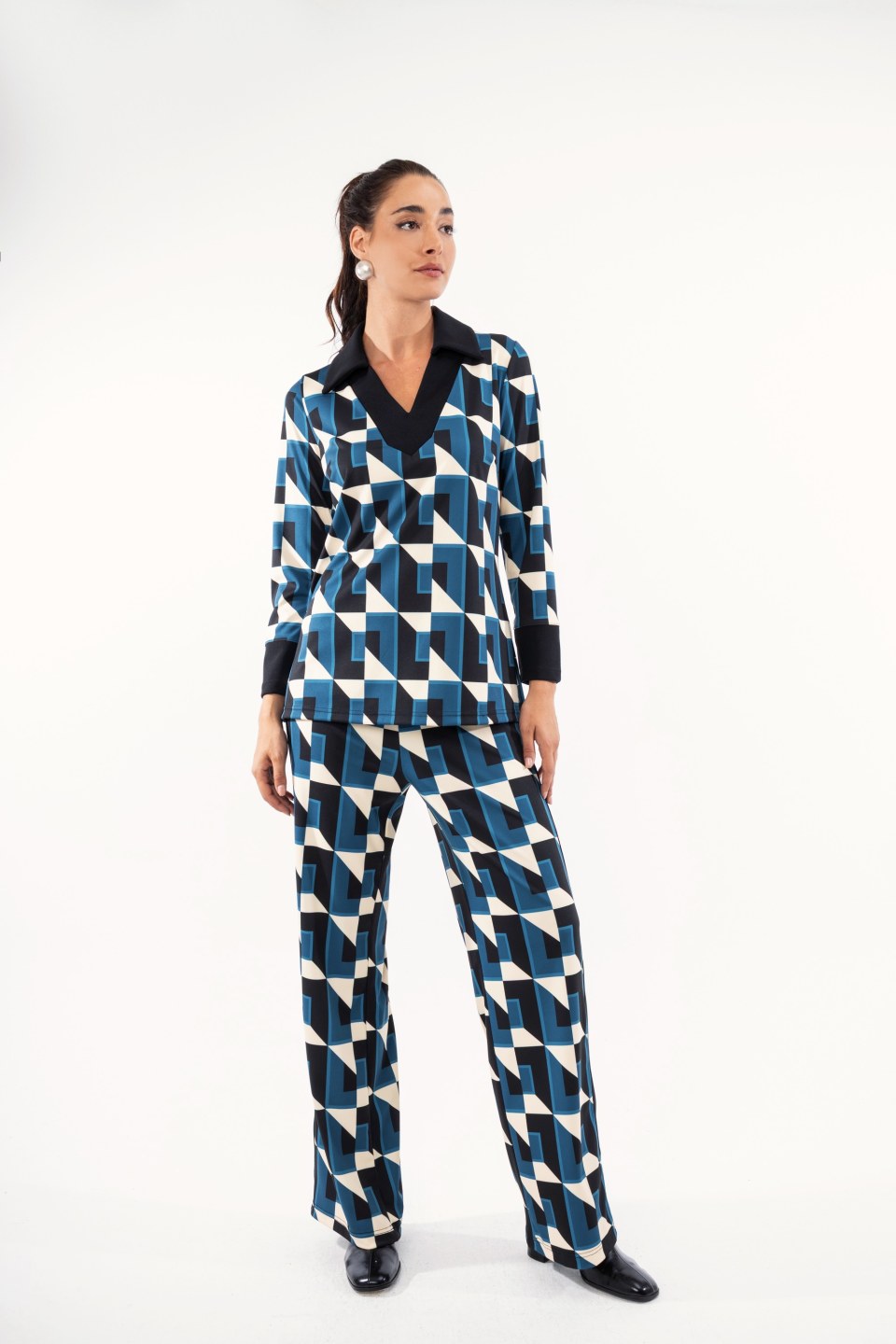 Σετ με γεωμετρικό μοτίβο πετρόλ