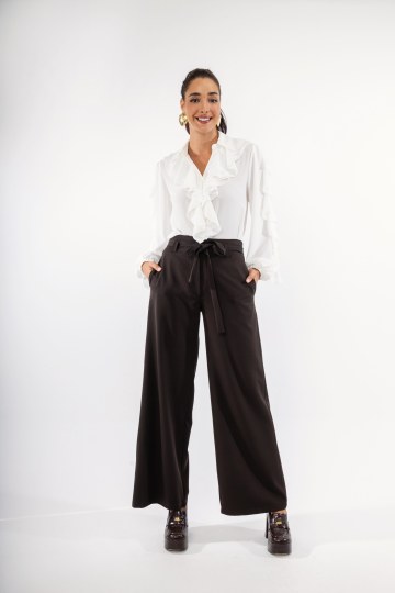 Παντελόνα ψηλόμεση με κουμπί σε ίσια γραμμή μαύρη