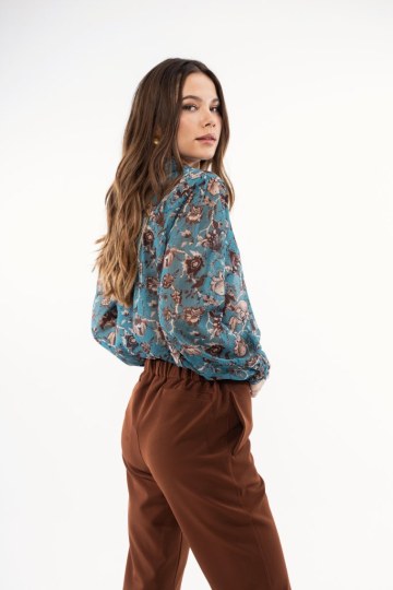 Παντελόνι ψηλόμεσο εκαί με κουμπί και κόψιμο στο κάτω μέρος - 