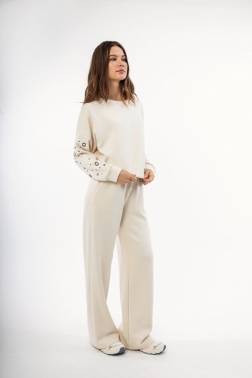 Παντελόνι εκρού άνετο τύπου φούτερ - 