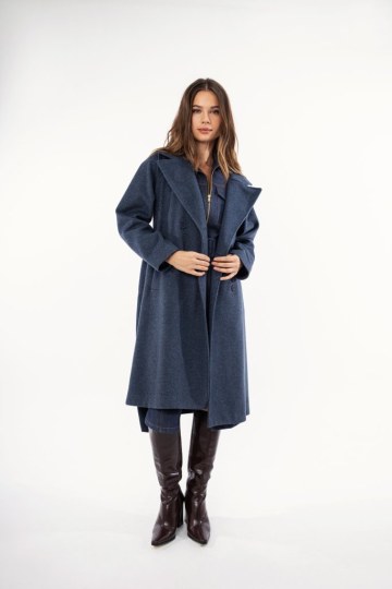 Παλτό μπλε με ζώνη και γιακά - 