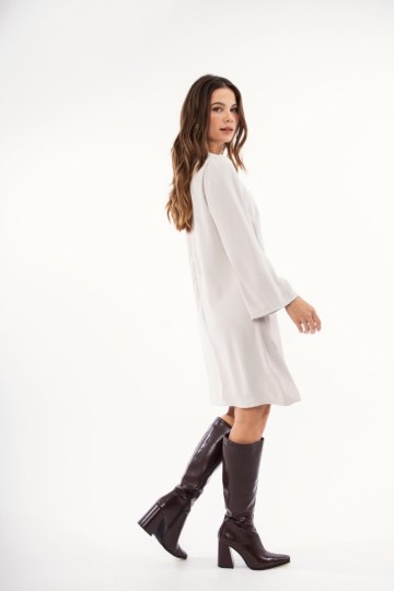 Φόρεμα σε χρώμα του πάγου με strass και πέρλες - 