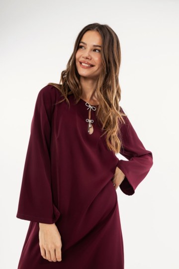 Φόρεμα μπορντώ με strass και πέρλες - 