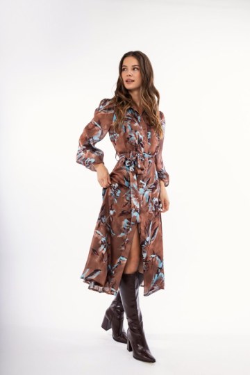 Φόρεμα midi καφέ με φλοράλ σχέδιο - 