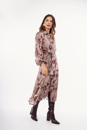 Φόρεμα midi μπεζ με φλοράλ σχέδιο - 