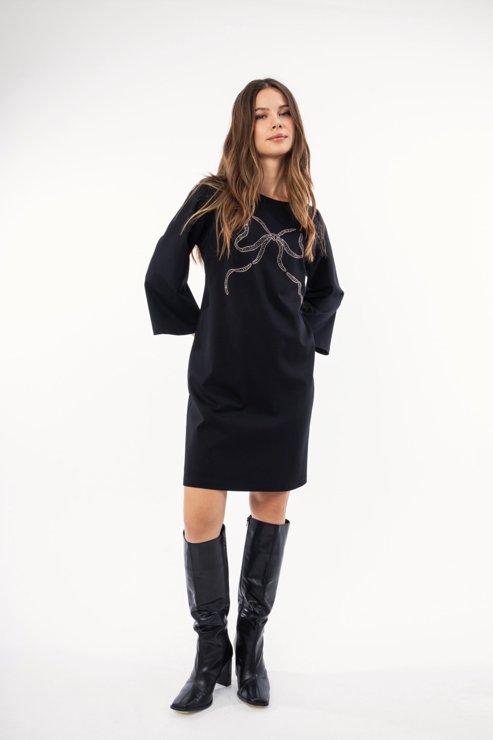 Φόρεμα μαύρο με σχέδιο φίογκο