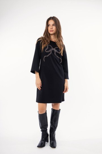 Φόρεμα μαύρο με σχέδιο φίογκο - 