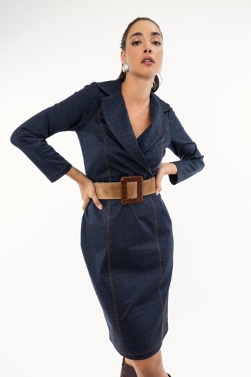 Φόρεμα τζιν με γιακά και εξωτερικές ραφές - 