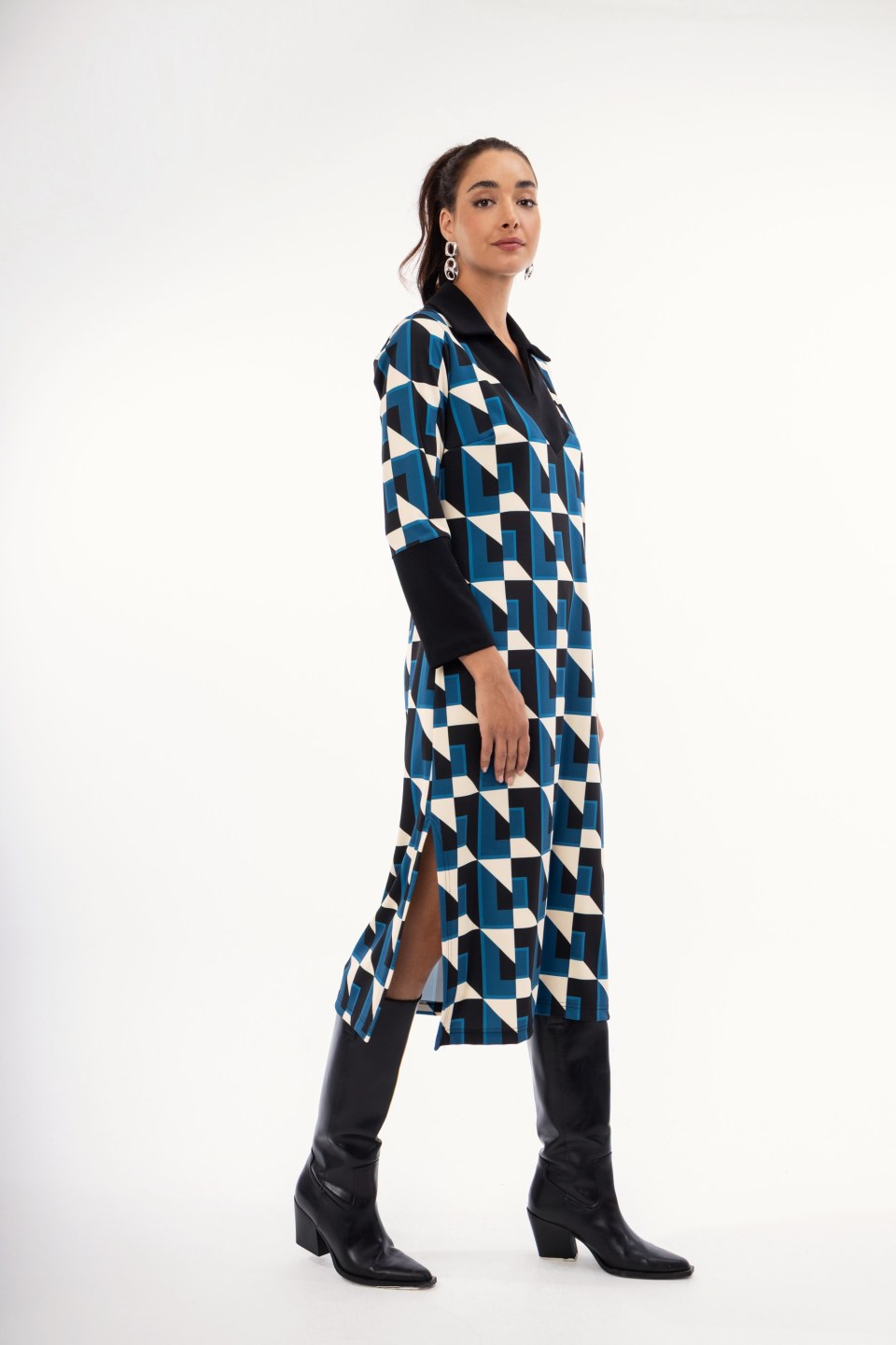 Φόρεμα πετρόλ εκάι με γεωμετρικά σχέδια