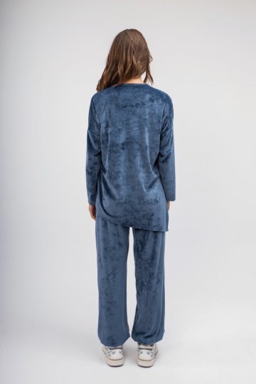 Μπλούζα μπλε βελουτέ με σούρα - 