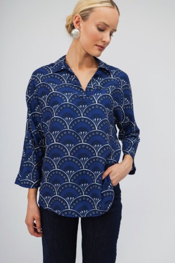 Πουκάμισο μπλε με ιδιαίτερα κυκλικά σχέδια  - 