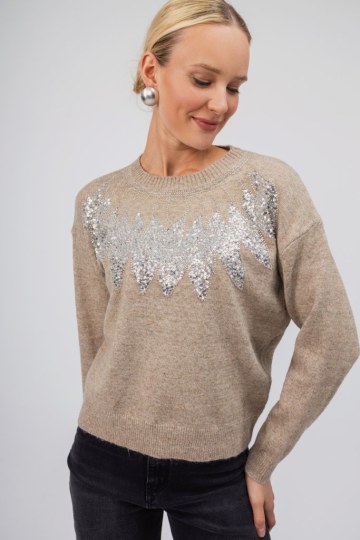 Πουλόβερ μπεζ με παγιέτες σε σχέδια φύλλα - 