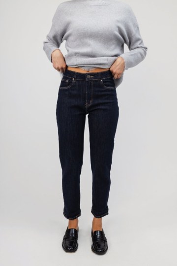 Τζιν παντελόνι mum fit σκούρο μπλε με κουμπί - 