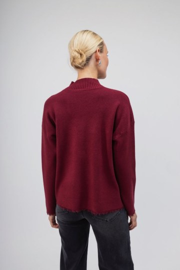 Πουλόβερ μπορντώ  με τσέπες - 