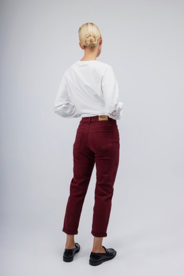 Πουλόβερ- Φούτερ λευκό με κεντητό σχέδιο - 