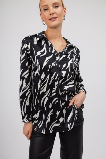 Πουκάμισο μαύρο με λευκά σχέδια - 