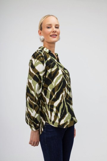 Πουκάμισο πράσινο εμπριμέ - 