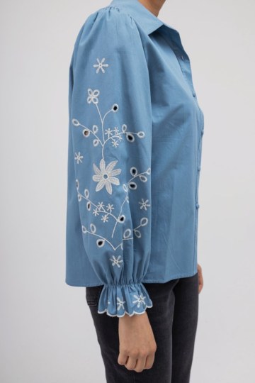 Πουκάμισο σιέλ με λουλούδια και λάστιχο - 