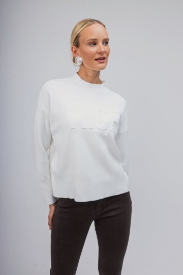 Παντελόνι  βαμβακερό καφέ με κουμπί - 