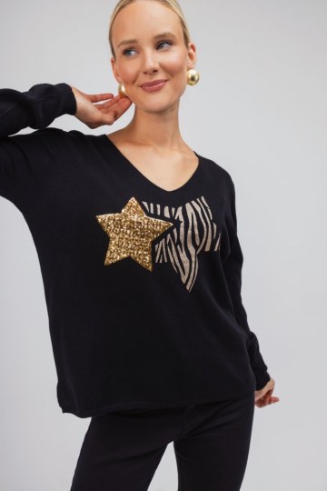 Μπλούζα  μαύρη με σχέδιο αστέρι - 