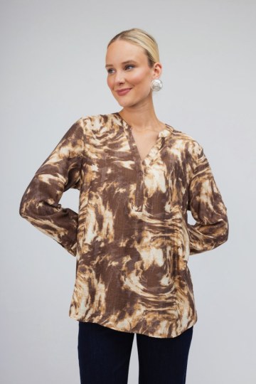 Πουκάμισο καφέ εμπριμέ - 