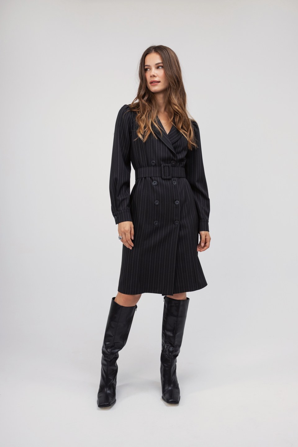 Φόρεμα μαύρο ριγέ με ζώνη
