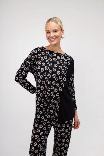 Σετ μπεζ με animal print σχέδιο - 