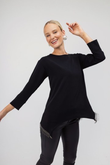 Μπλούζα μαύρη με κρόσσια - 