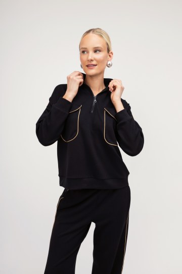 Φούτερ-Μπλούζα μαύρη με φερμουάρ 