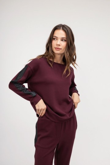Φούτερ-Μπλούζα μπορντό με μαύρη λεπτομέρεια - 
