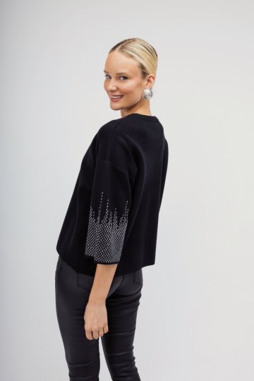 Πουλόβερ μαύρο με strass - 