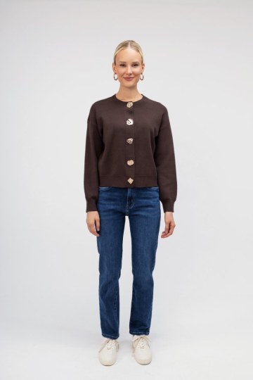 Ζακέτα-Πουλόβερ καφέ με χρυσά κουμπιά - 