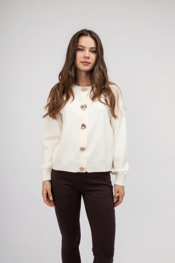 Ζακέτα-Πουλόβερ εκρού με χρυσά κουμπιά - 