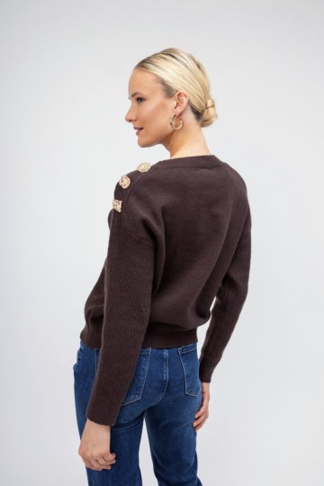 Πουλόβερ καφέ με χρυσά διακοσμητικά σχέδια - 