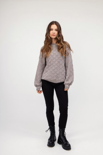 Πουλόβερ πούρο με ανάγλυφο σχέδιο - 