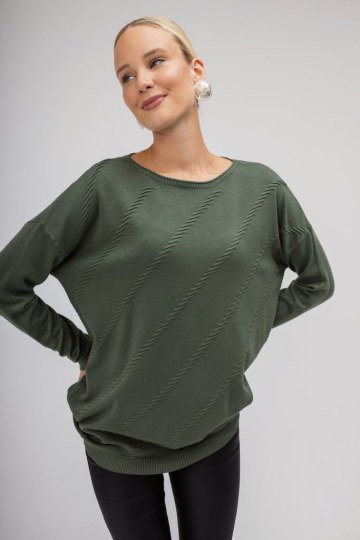 Πουλόβερ χακί μονόχρωμο με ιδιαίτερο σχέδιο - 